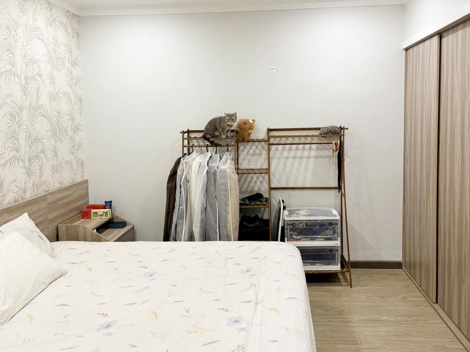 Bán chung cư Thế Kỷ 21, DT 76m2 2PN 1WC tầng cao