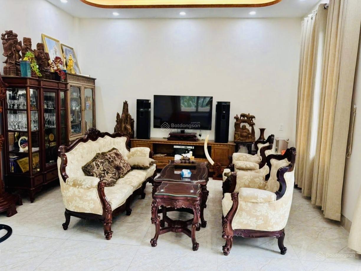 Bán biệt thự sân vườn gần biển Bãi Sau TP. VT 243m2(8,5x30)m giá chỉ 19 tỷ TL Bán biệt thự sân vườn gần biển Bãi Sau TP. VT 243m2(8,5x30)m giá chỉ 19 tỷ TL