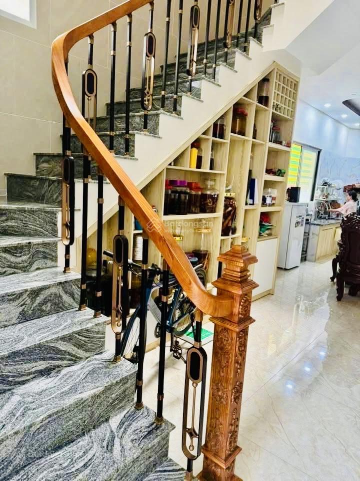 Bán biệt thự sân vườn gần biển Bãi Sau TP. VT 243m2(8,5x30)m giá chỉ 19 tỷ TL Bán biệt thự sân vườn gần biển Bãi Sau TP. VT 243m2(8,5x30)m giá chỉ 19 tỷ TL