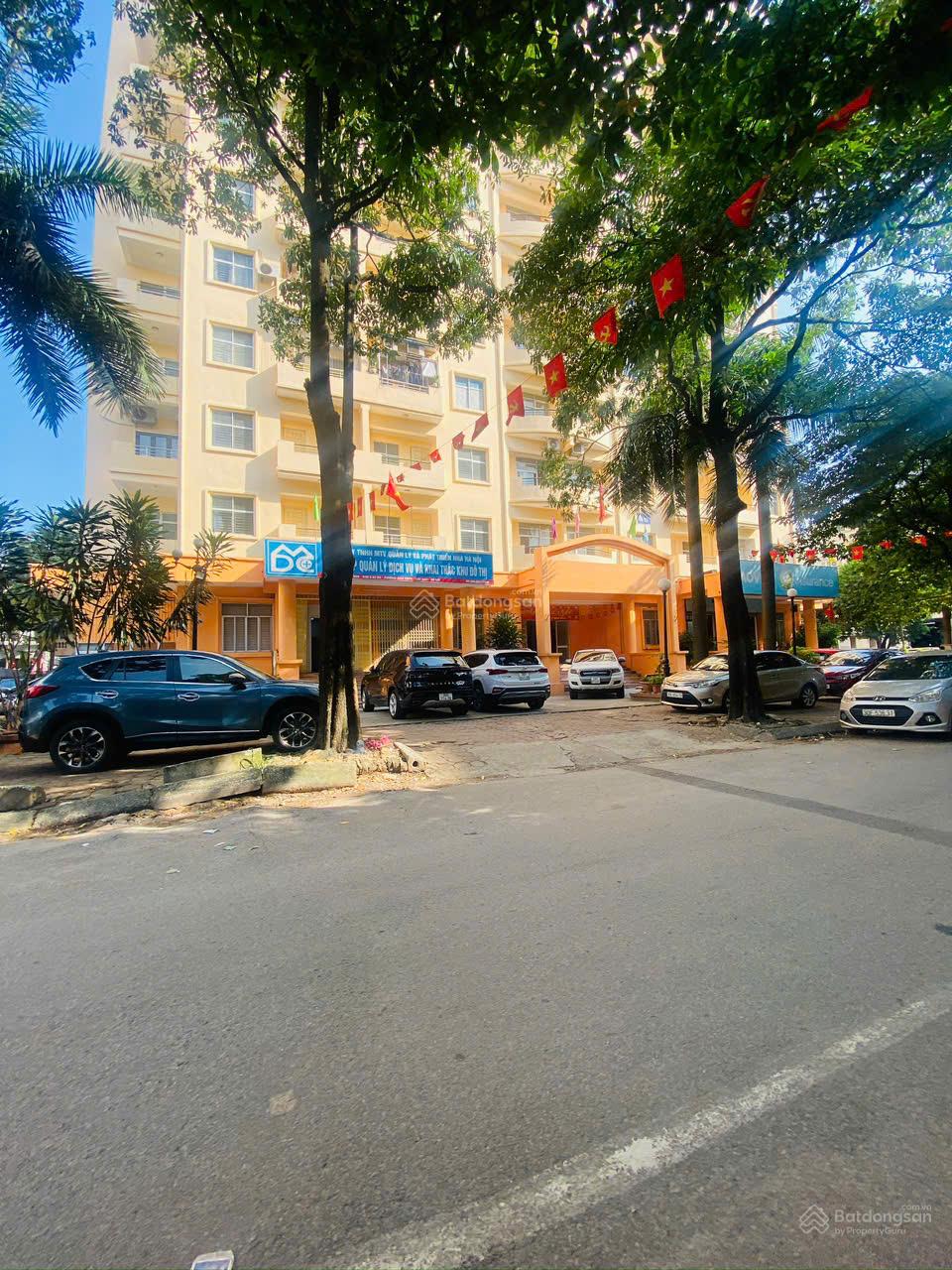 Bán chung cư thang bộ Trần Đăng Ninh, Cầu Giấy, 86m2, 2 ngủ, nhà nguyên bản, giá 6 tỷ Bán chung cư thang bộ Trần Đăng Ninh, Cầu Giấy, 86m2, 2 ngủ, nhà nguyên bản, giá 6 tỷ