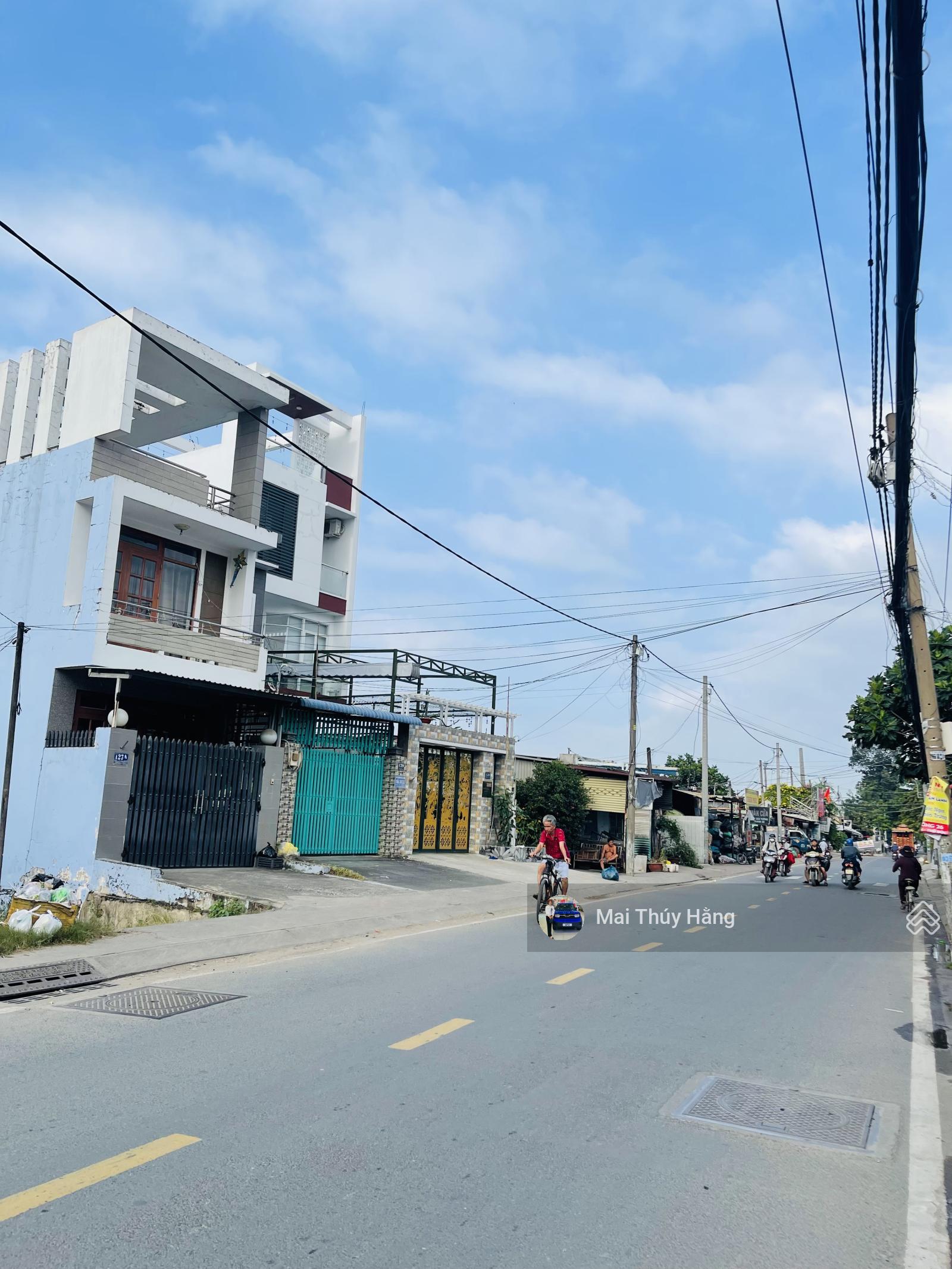 Nhà mặt tiền Lý Tế Xuyên, khu sầm uất sát bên chợ Tam Hà - sẵn HĐ thuê 15tr/tháng Nhà mặt tiền Lý Tế Xuyên, khu sầm uất sát bên chợ Tam Hà - sẵn HĐ thuê 15tr/tháng