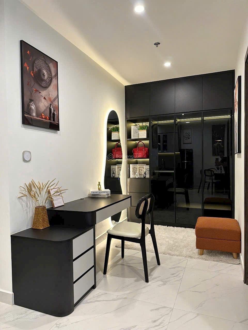 Bán nhanh Giỏ hàng căn 1PN+ Vinhomes Grand Park Nhiều căn đẹp, giá từ 2.4 tỷ - 3.6 tỷ !