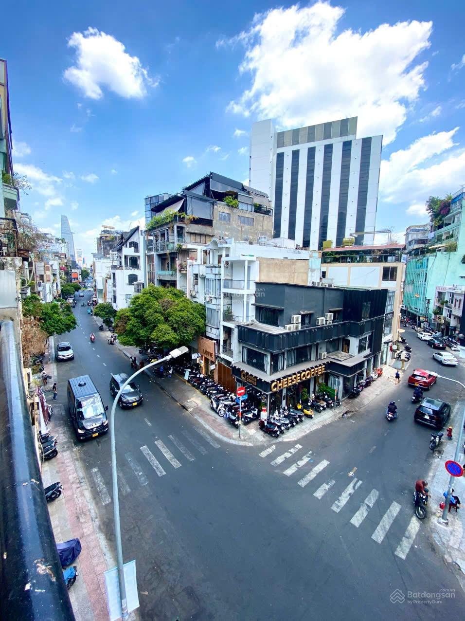 Bán Tòa Nhà Hầm+12 Tầng MT Ung Văn Khiêm,P25,Q.BT-Ngang 15mx30m-HĐT 500tr. DTCN 450m2-Giá chỉ 88 tỷ