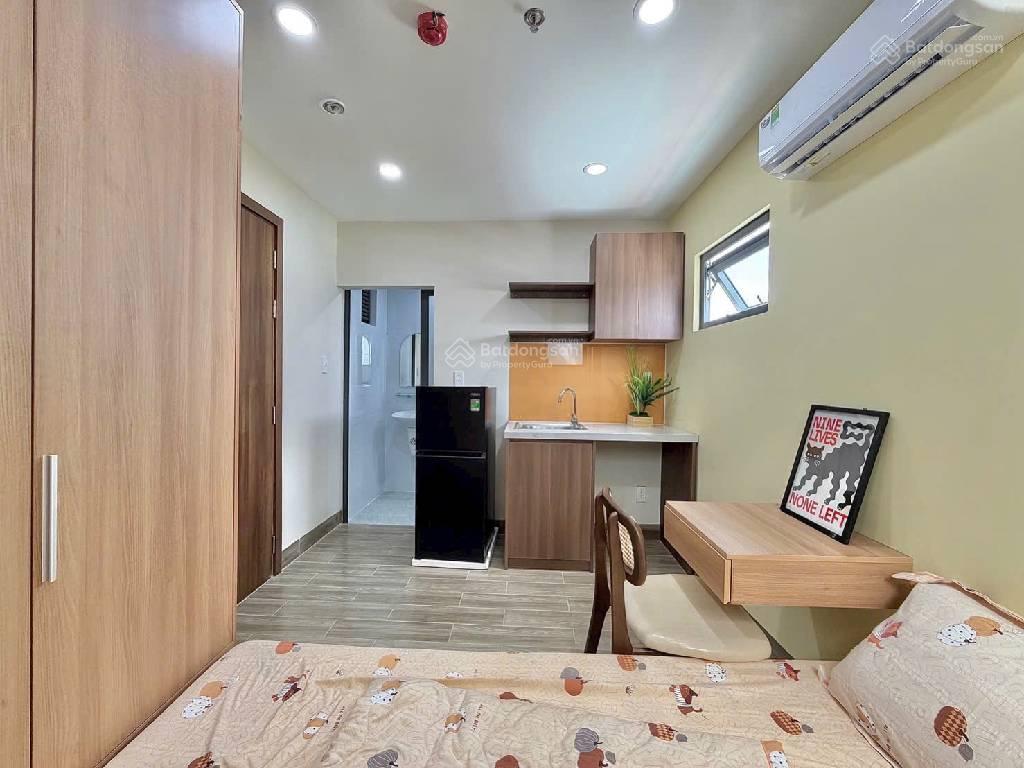 Quá ngon! Gấp bán 12 CHDV - 500tr/năm chỉ nhỉnh 8 tỷ, nhà Nguyên Hồng, 95m2 - 4 tầng