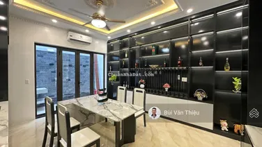 Nhà 5 tầng có thang máy phố Đặng Mala - Quán Nam