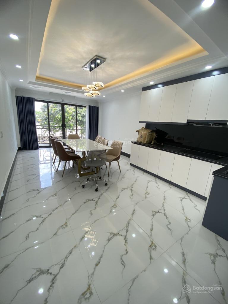 BÁN NHÀ 6 TẦNG,THANG MÁY 51M  15.5 TỶ  NGÕ 15M  GẦN TTTM & TRƯỜNG QUỐC TẾ  PHÚC LỢI, LONG BIÊN