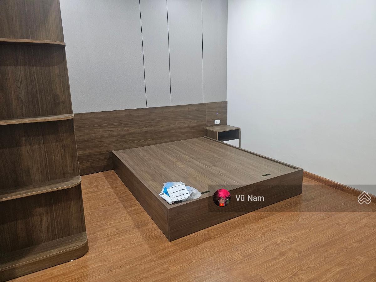 Bán nhà đẹp Hào Nam, ngõ thông, kinh doanh, chợ, trường học, 42m2 x 4T, 5PN giá: 9.4 tỷ TL Bán nhà đẹp Hào Nam, ngõ thông, kinh doanh, chợ, trường học, 42m2 x 4T, 5PN giá: 9.4 tỷ TL