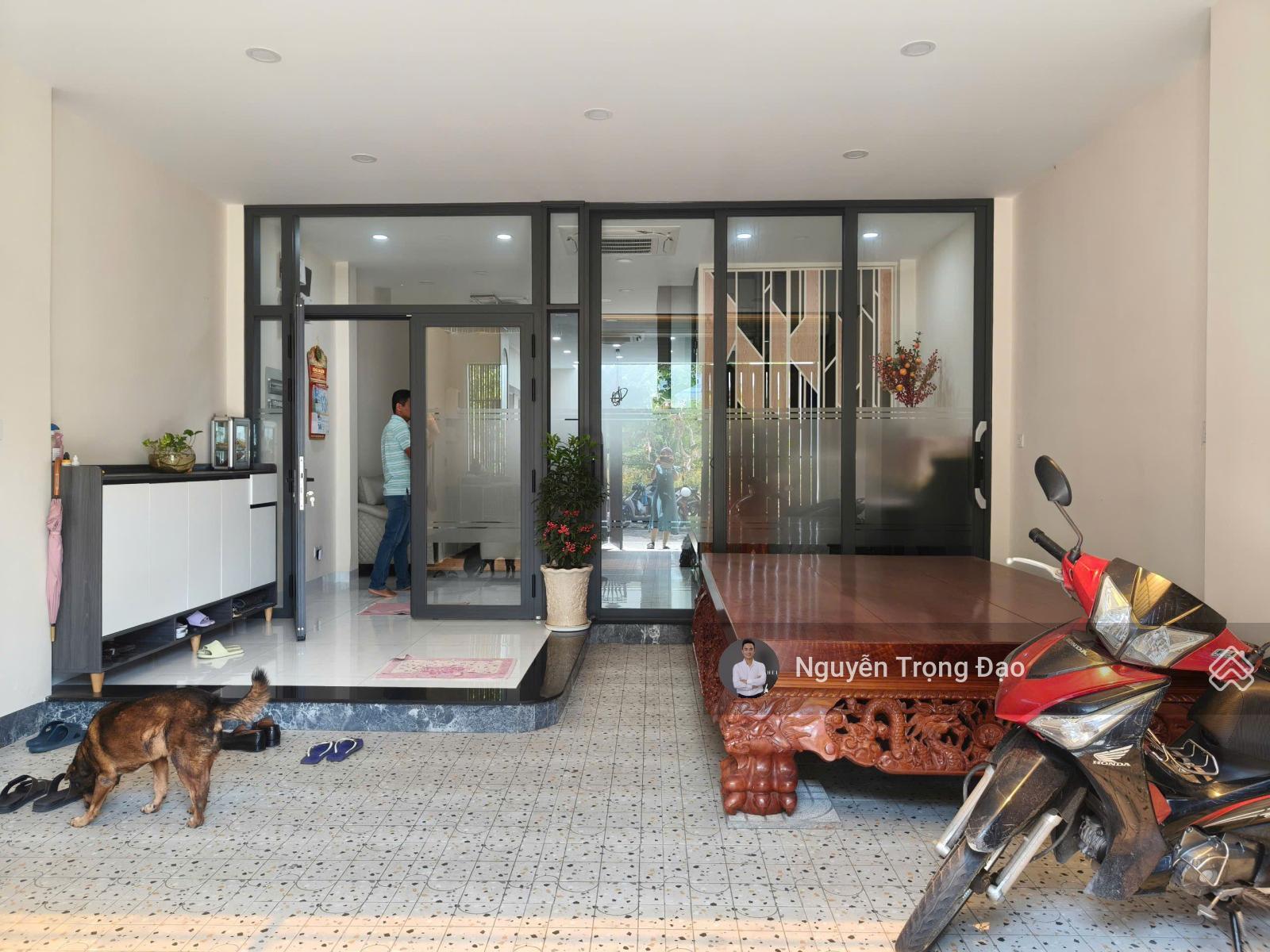 Bán nhà KDC số 1 Thạnh Mỹ Lợi, Quận 2, Tp Thủ Đức, 4 tầng, 5.7*17.5m, 4PN, thang máy, sổ hoàn công Bán nhà KDC số 1 Thạnh Mỹ Lợi, Quận 2, Tp Thủ Đức, 4 tầng, 5.7*17.5m, 4PN, thang máy, sổ hoàn công