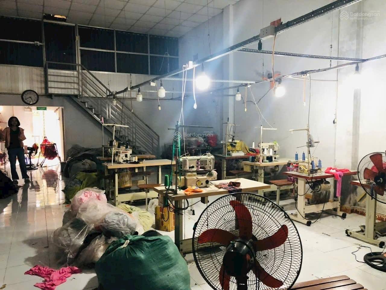 Nhà mặt tiền Bình Nhâm, Lái Thiêu 8*29m. LH 0909 036 ***