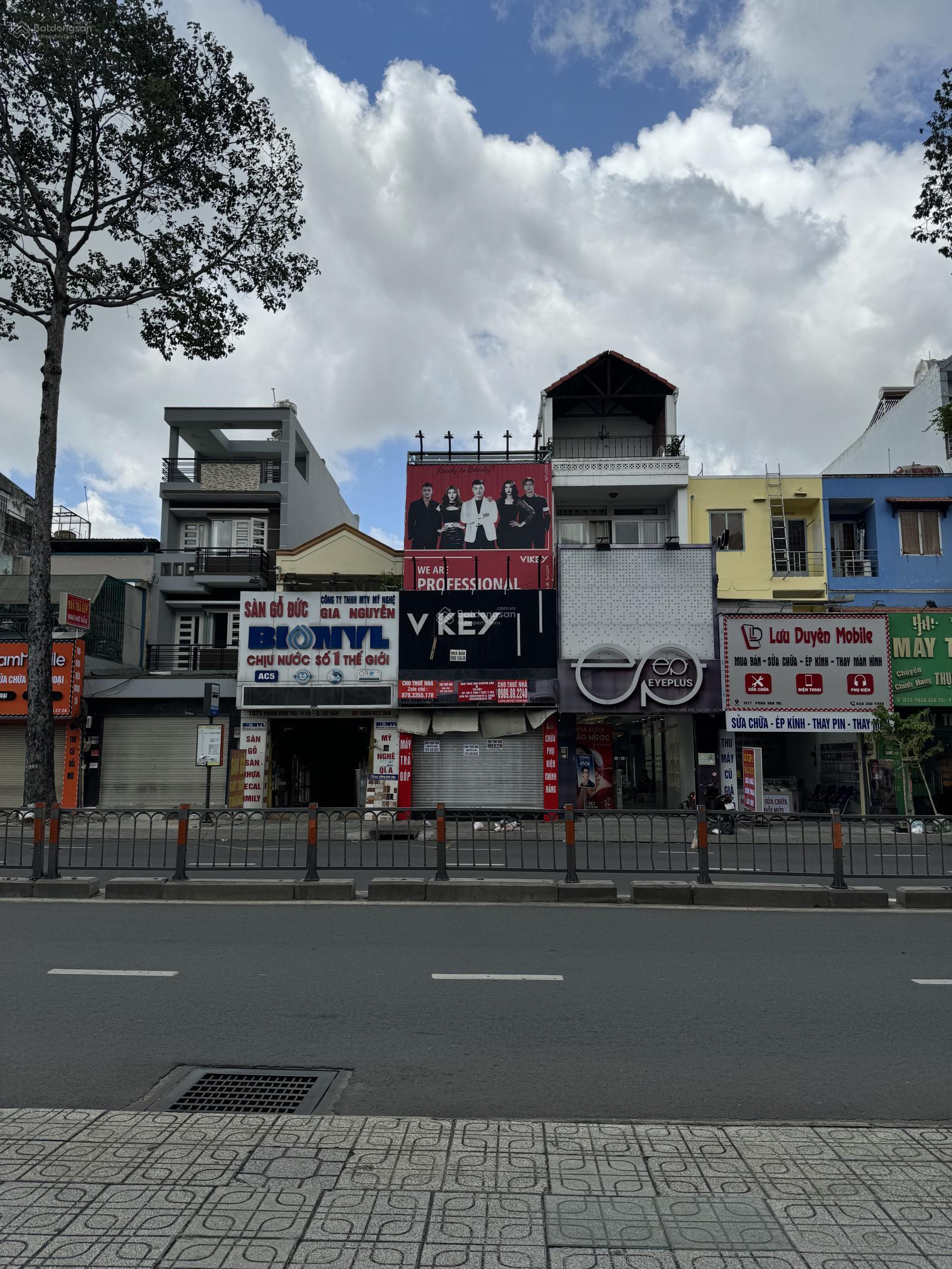 Giá tốt mặt tiền 10xx Phan Văn Trị P10 Gò Vấp 3 tầng 4.2m x 18m giá chỉ 14,9 tỷ TL Giá tốt mặt tiền 10xx Phan Văn Trị P10 Gò Vấp 3 tầng 4.2m x 18m giá chỉ 14,9 tỷ TL