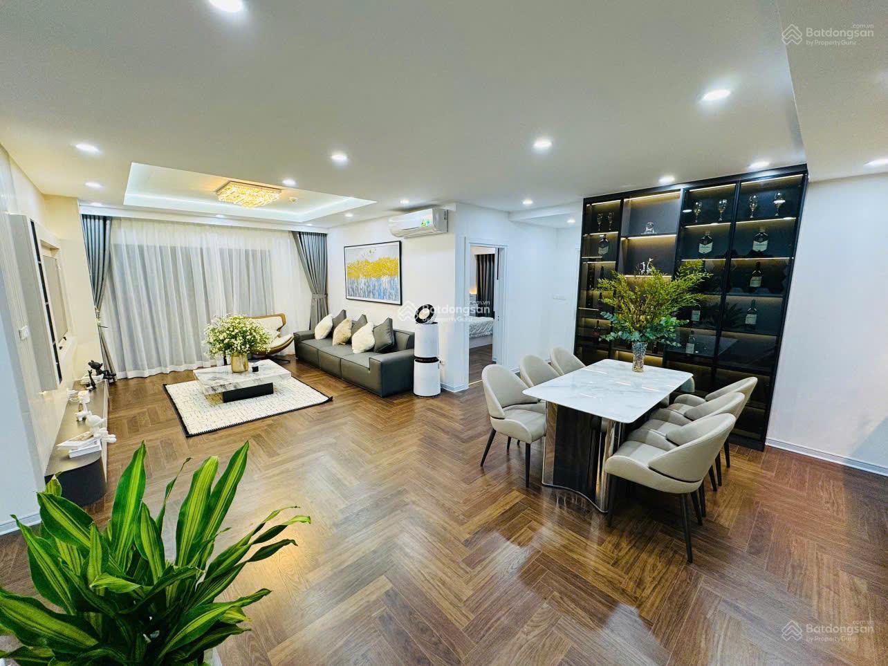 Chính chủ cần bán căn hộ The Park Home 2N tầng trung siêu đẹp 7,9 tỷ. LH: 0971 461 ***