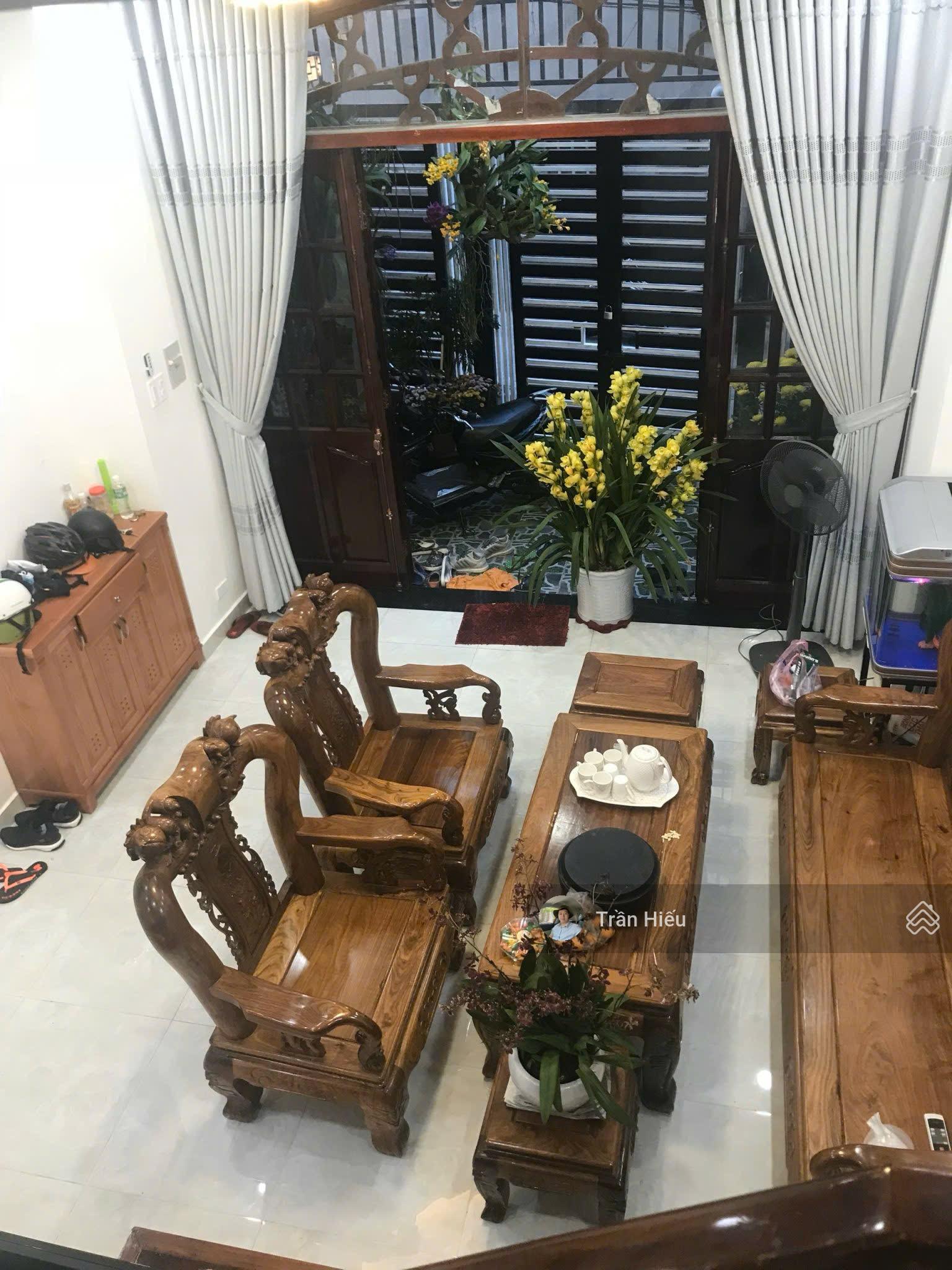 Bán nhà 4 tầng kiên cố hẻm ô tô đường Quang Trung , đi bộ ra biển rất gần. Vị trí đắc địa ngay TTTP