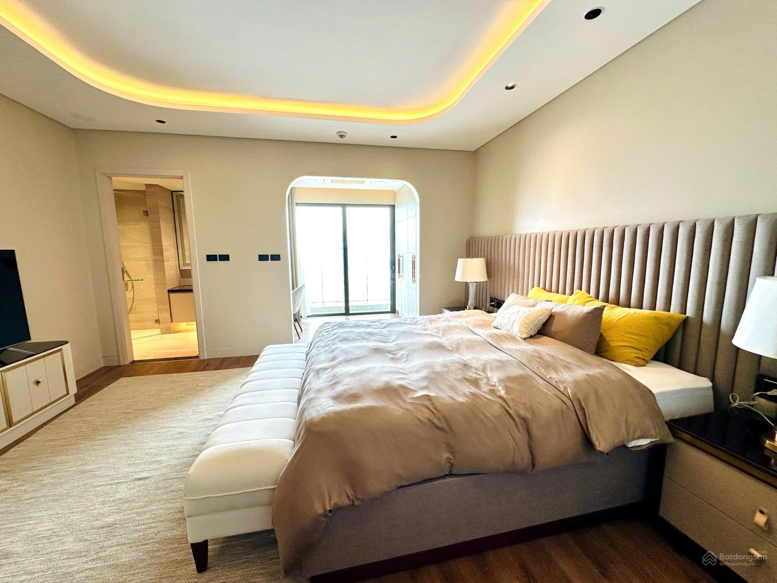 Bán căn hộ chung cư tòa C6 Trần Hữu Dực. 105m2 3N2WC giá 7.9 tỷ Bán căn hộ chung cư tòa C6 Trần Hữu Dực. 105m2 3N2WC giá 7.9 tỷ