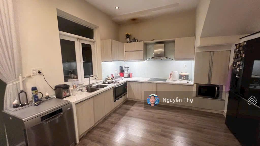 Bán Nhà DT 80m2 x 4 Tầng 4pn nhà dệp vào ở mgay. Gần trường Học Tây Thạnh.