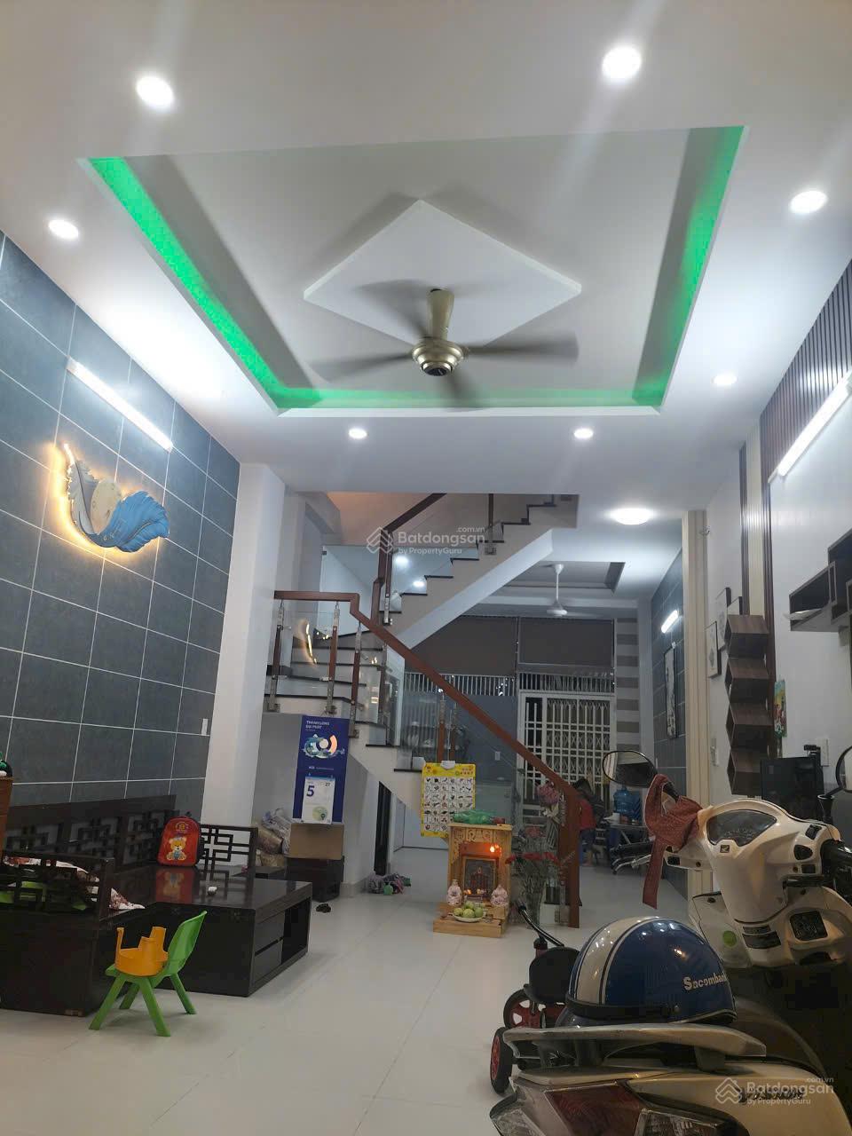 Bán nhà 2 MẶT Hẻm 5m Gò Dầu- Tân PHú.Dt 4x13- ĐÚc 1 Lầu- nhà Đẹp ở ngay- chỉ hơn 5 TỶ