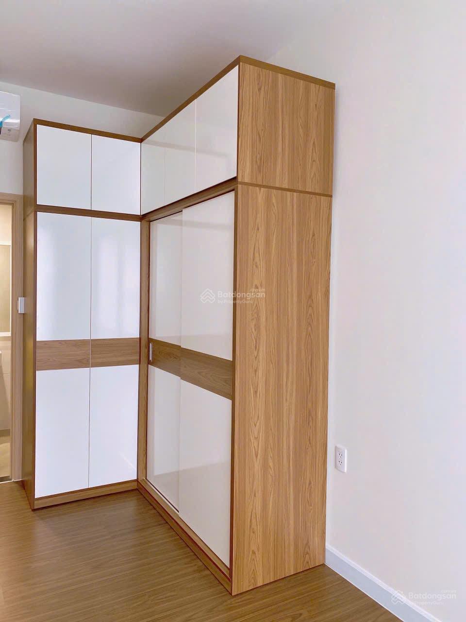 " HÀNG ĐỘC QUYỀN " 1 Căn duy nhất 2PN2WC View sông - Giá bán chỉ 4,6tỷ Full NT - Giá tốt nhất " HÀNG ĐỘC QUYỀN " 1 Căn duy nhất 2PN2WC View sông - Giá bán chỉ 4,6tỷ Full NT - Giá tốt nhất