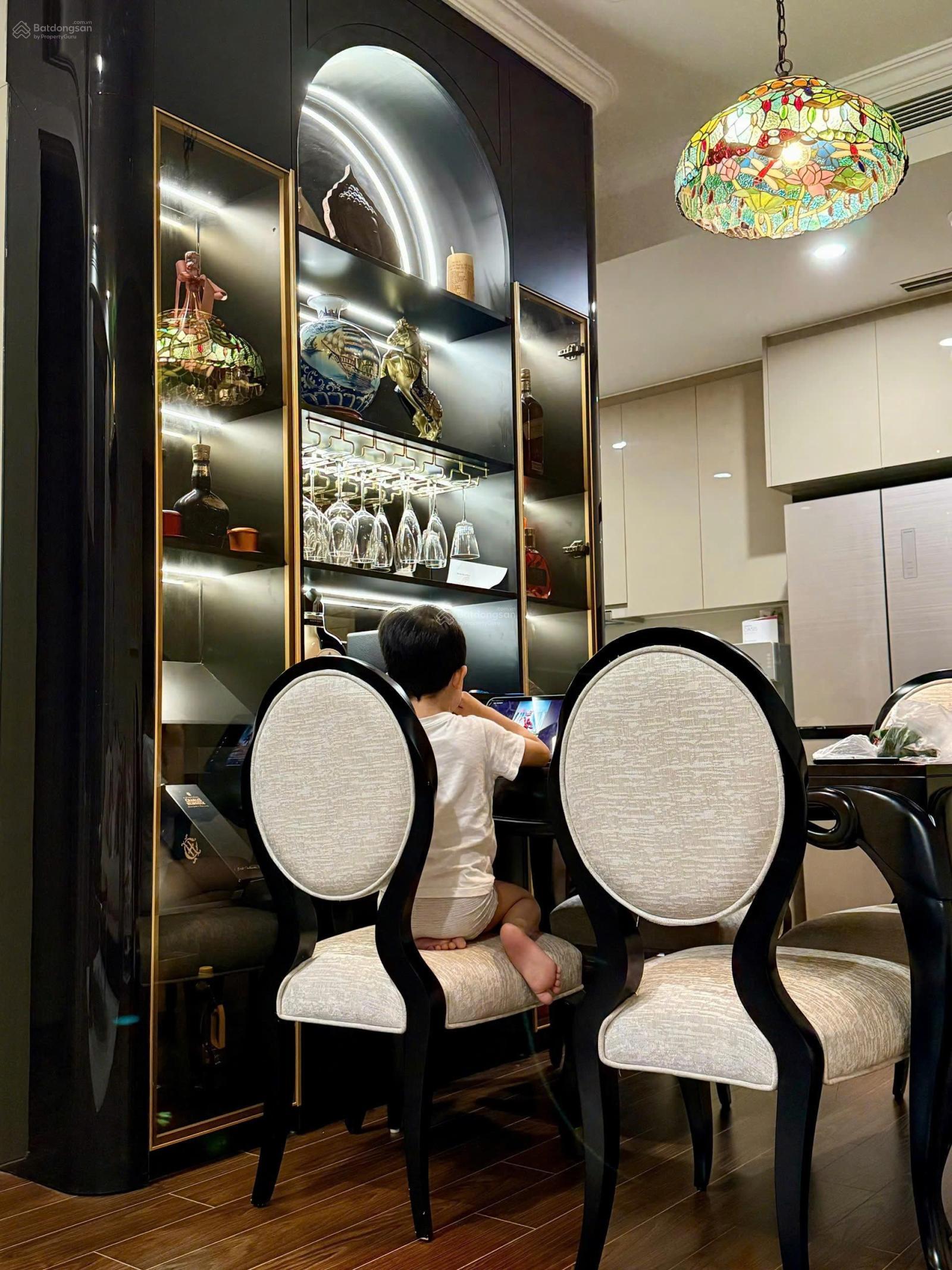 Bán căn hộ Masteri West Heights B, 7,16 tỷ, 61,8m2, 2PN, 2WC full, giá cực chất. Tuấn 0392 969 ***