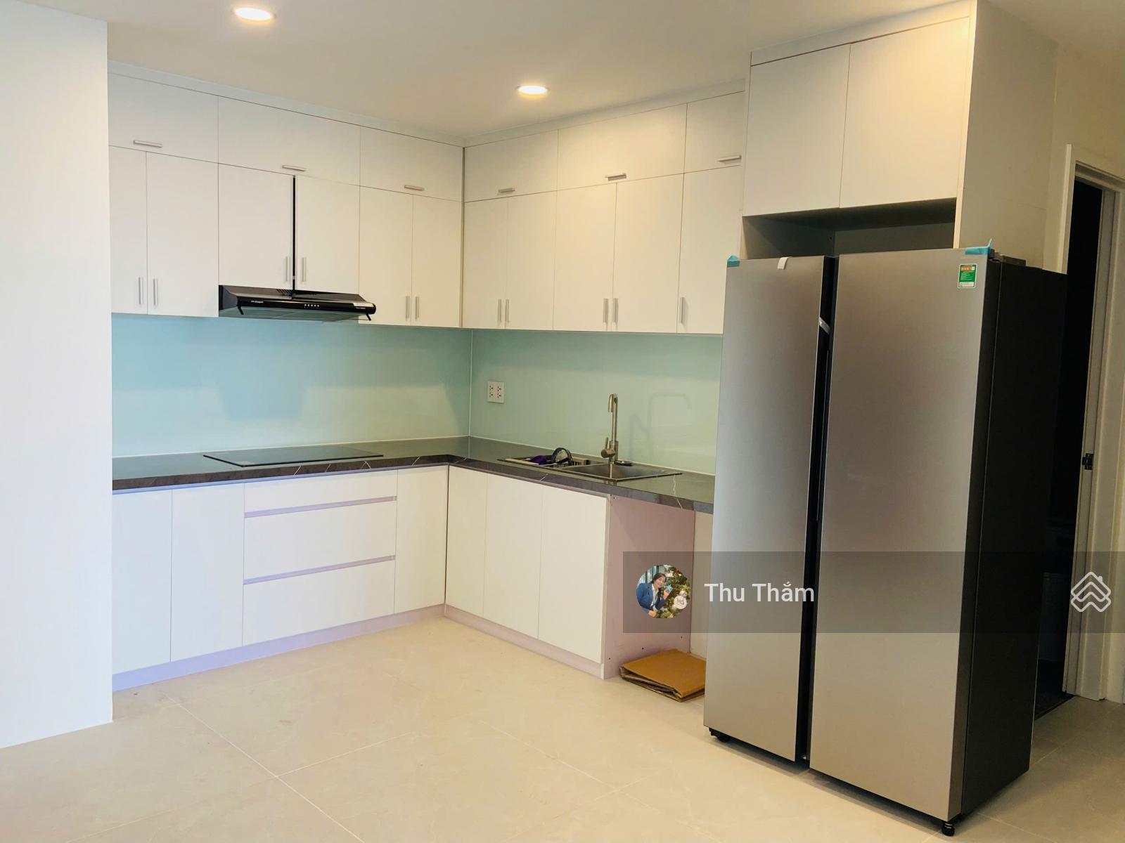 Cho thuê căn hộ 2 phòng ngủ Lavida Plus, 80m2, nhà mới, đẹp, full nội thất, giá 15tr LH 0908 155 ***