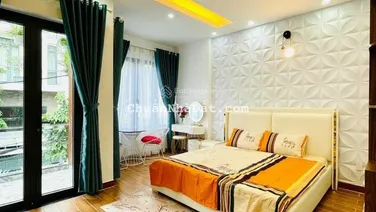 Tòa Nhà 30P CHDV Thu Nhập 250tr/th Nguyễn Văn Trỗi Q. PN DT 8x20 H8T TM PCCC - Giá 30tỷ 0944 575 ***