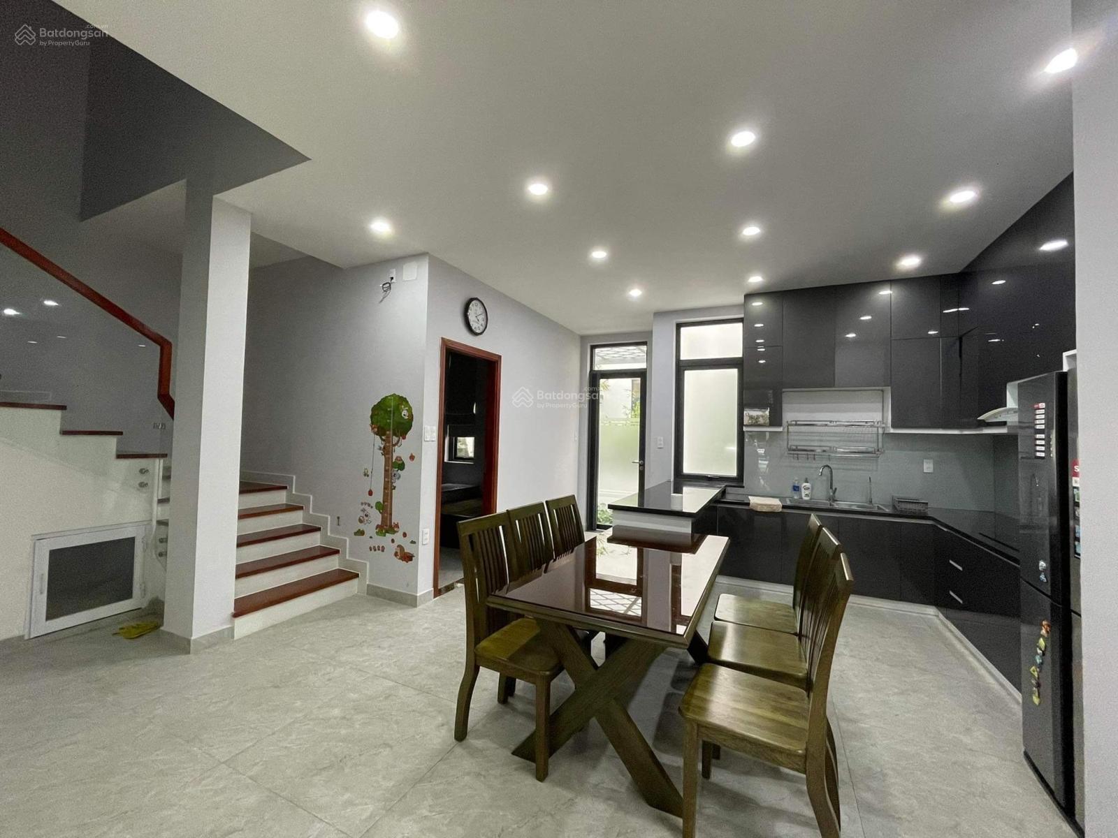 Cho thuê Biệt thự Lucasta Khang Điền full nội thất cao cấp LH 0904 936 ***