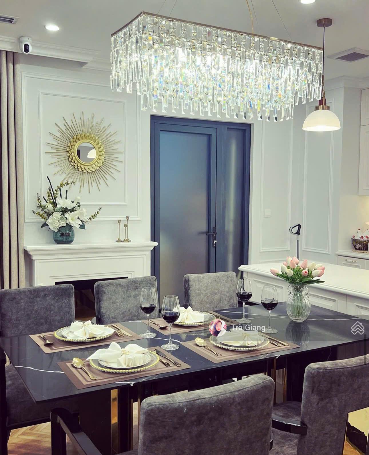 Chính chủ bán căn hộ chung cư Rivera Park VTP: 93m2 3PN2VS giá 10,5tỷ, có slot ô tô, LH: 0846 463 *** Chính chủ bán căn hộ chung cư Rivera Park VTP: 93m2 3PN2VS giá 10,5tỷ, có slot ô tô, LH: 0846 463 ***