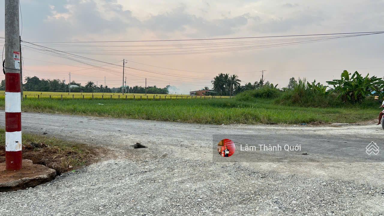 Bán đất 2MT Nguyễn Văn Thanh, Tân Trụ, Long An, 45x55, 2200m2, 6 tỷ