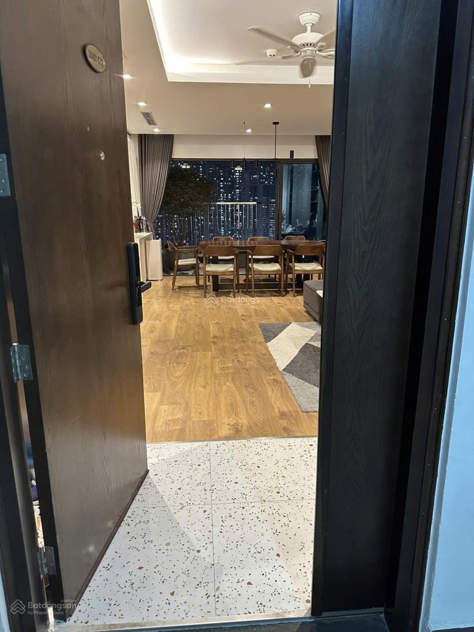 Duy nhất căn 1 ngủ cực đẹp view hồ, chỉ 4,5 tỷ, LH: 0343 202 *** Duy nhất căn 1 ngủ cực đẹp view hồ, chỉ 4,5 tỷ, LH: 0343 202 ***