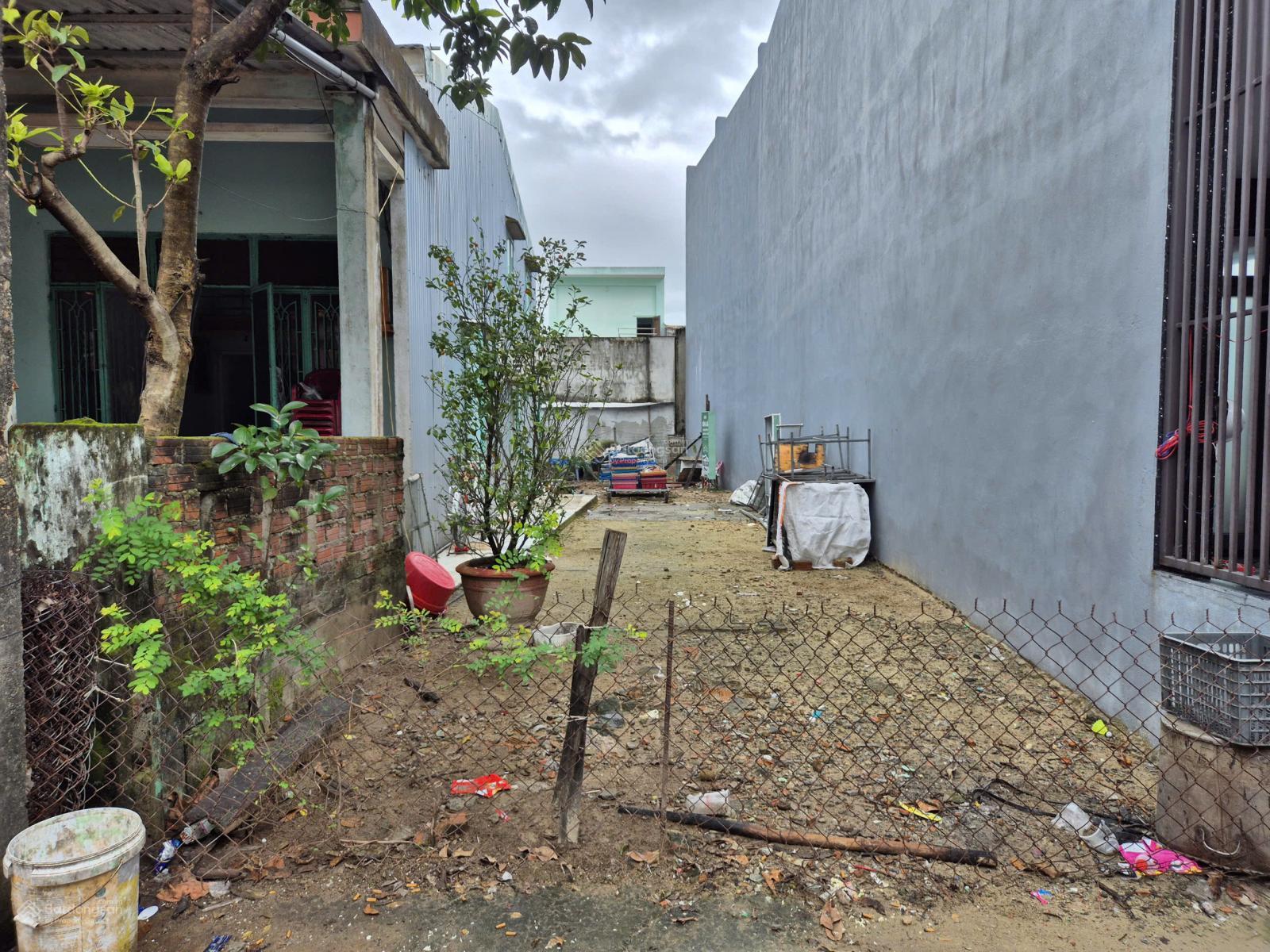 Chào bán lô view biển Mỹ Khê hiếm đẹp - ngay bán đảo Sơn Trà từ nhà nhìn ra thấy biển rất đẹp.