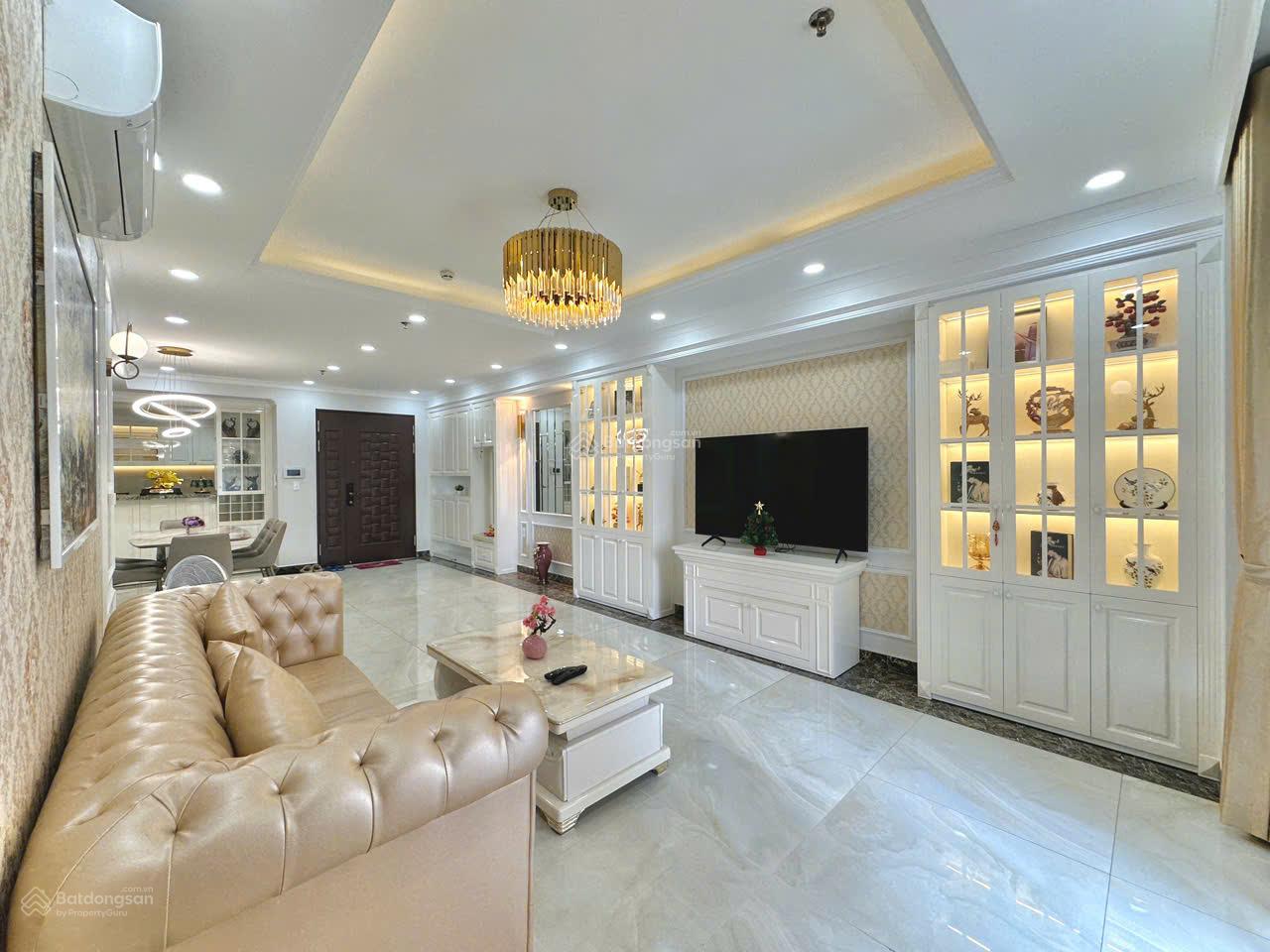 Cho thuê căn căn hộ Cosmo City, 128m2, 3PN, 2WC, full nội thất xịn xò, giá 24 triệu/tháng