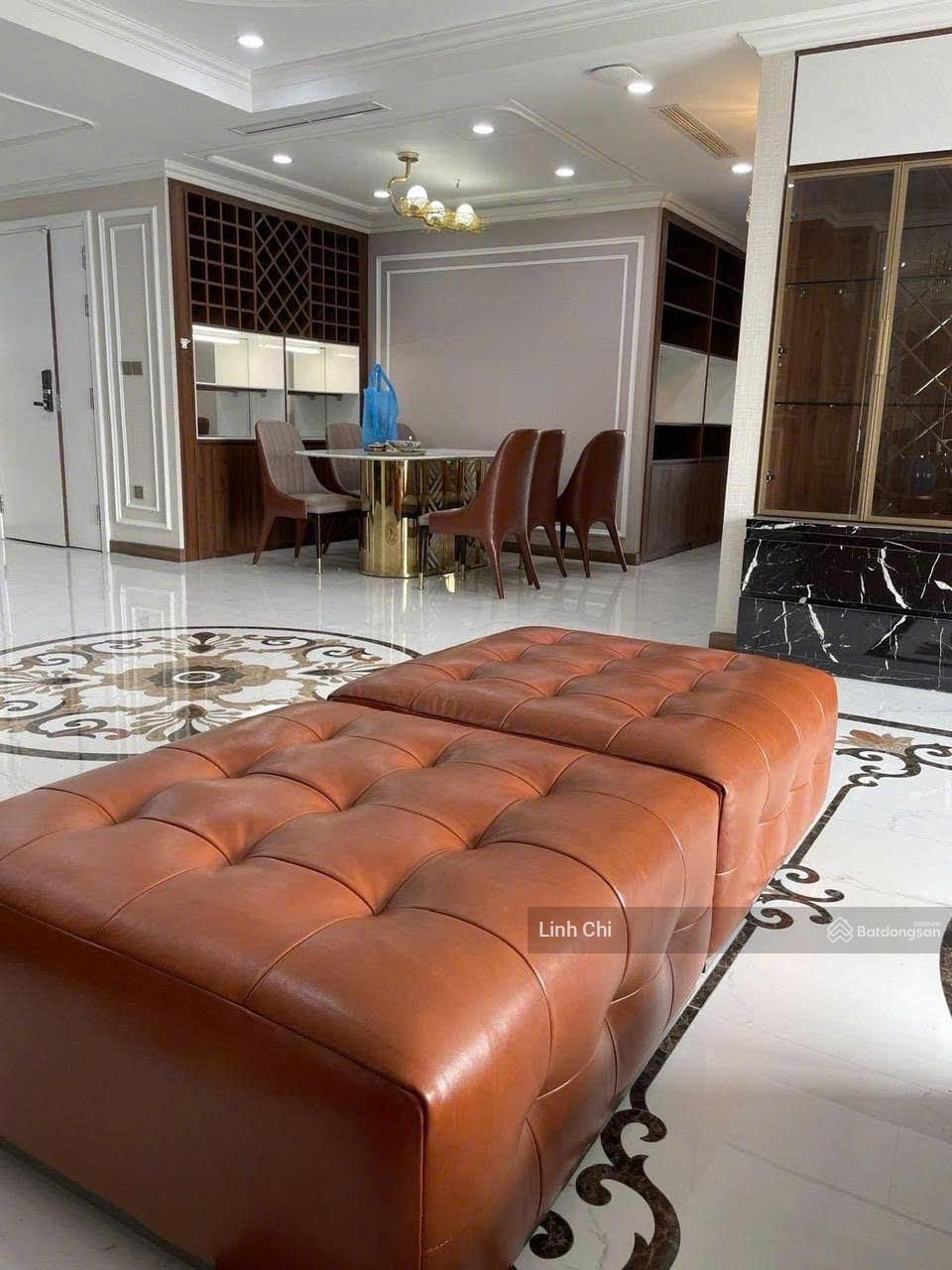 Lancaster 20 Núi Trúc, căn hiếm, 168m2, 3 ngủ, nội thất đầy đủ. Liên hệ: 0946 116 ***