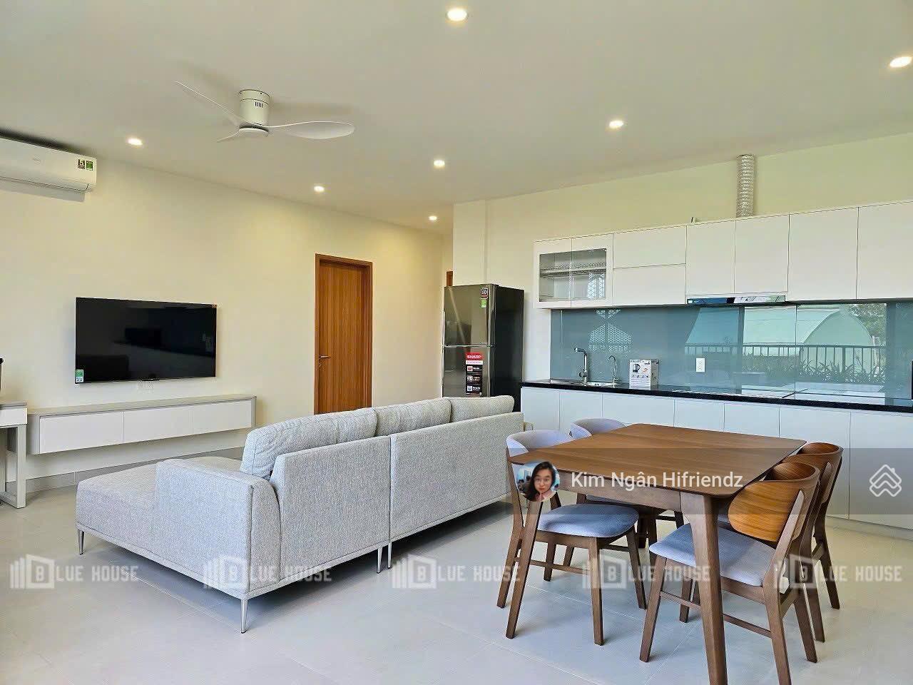 Căn hộ dịch vụ 1 phòng ngủ + 1 phòng khách siêu rộng - view thoáng - nội thất cao cấp