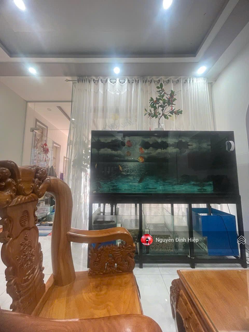 Bán nhà 100m2 đường Trương Hán Siêu đối diện công viên Võ Văn Kiệt giá cực tốt 7.3 tỷ