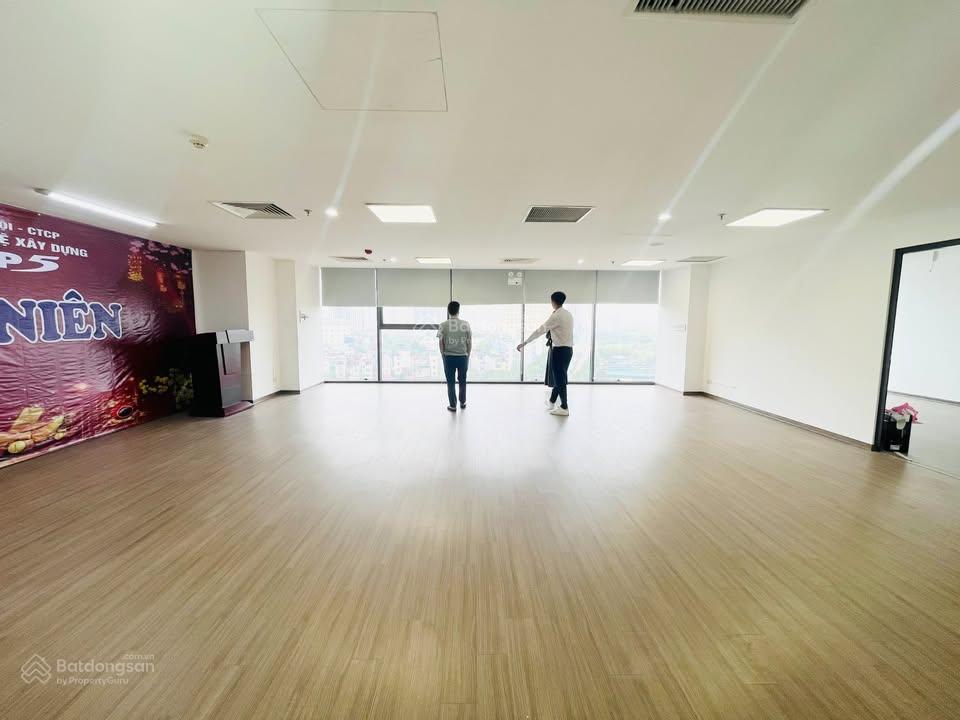 Chính chủ còn duy nhất 1 sàn văn phòng giá rẻ chỉ 9,5tr/th tại phố Vũ Trọng Phụng - Thanh Xuân