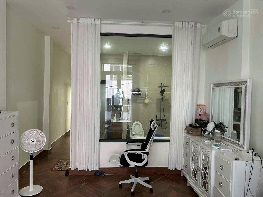 Chủ định cư - bán nhà mặt tiền Cửu Long - Cư Xá Bắc Hải Q10 - 4,5x25 - 5 tầng ST - 19 tỷ