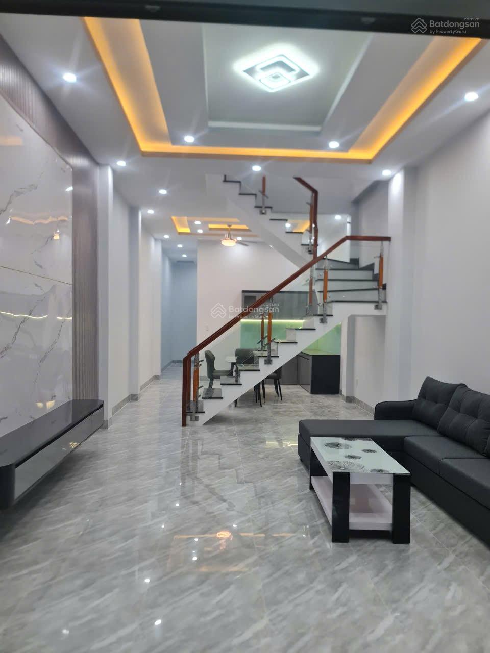 Nhà mới full 3PN - 3WC xây dựng kiểu mới, gần chợ, gần KCN Kim Huy, Sóng Thần 3, siêu thị Aeon Mall