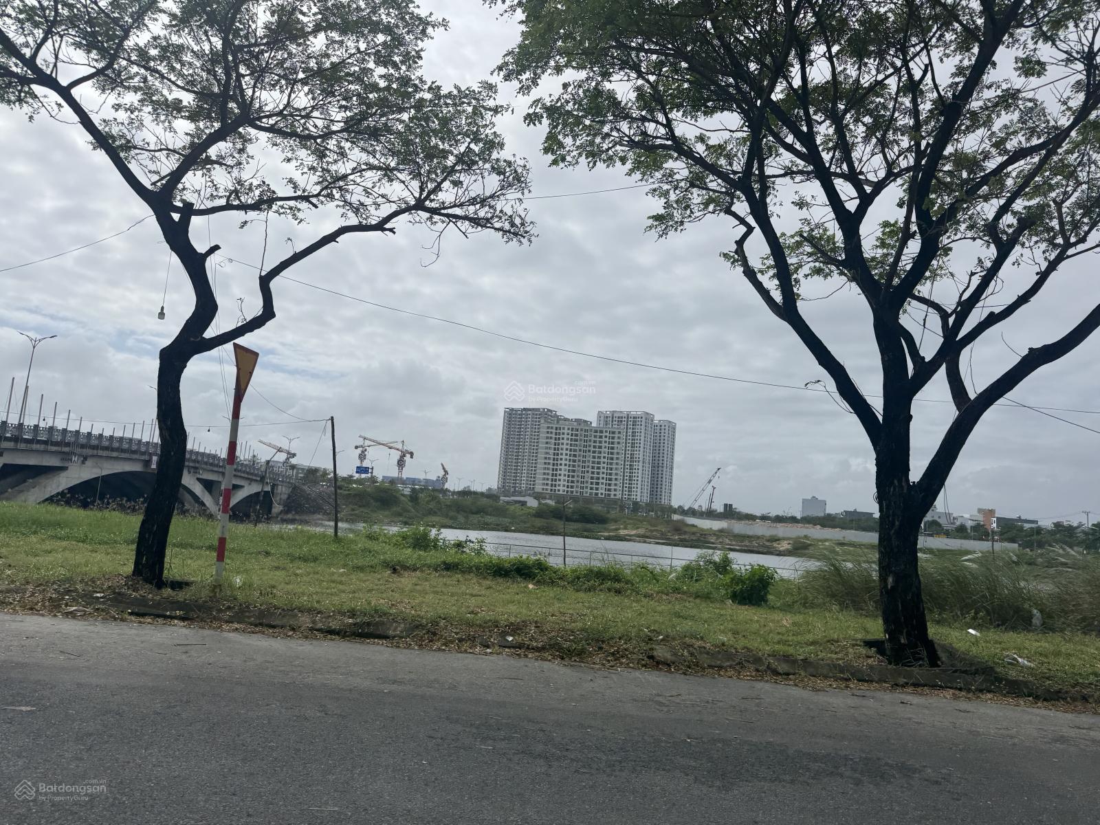 Bán đất đường Nguyễn Quý Anh KĐT Phú Mỹ An