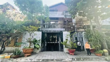 Chính chủ cho thuê KDC Trung Sơn, DT. 8x20m, 1 trệt 3 lầu nhà mới đẹp giá 40 triệu/tháng LH