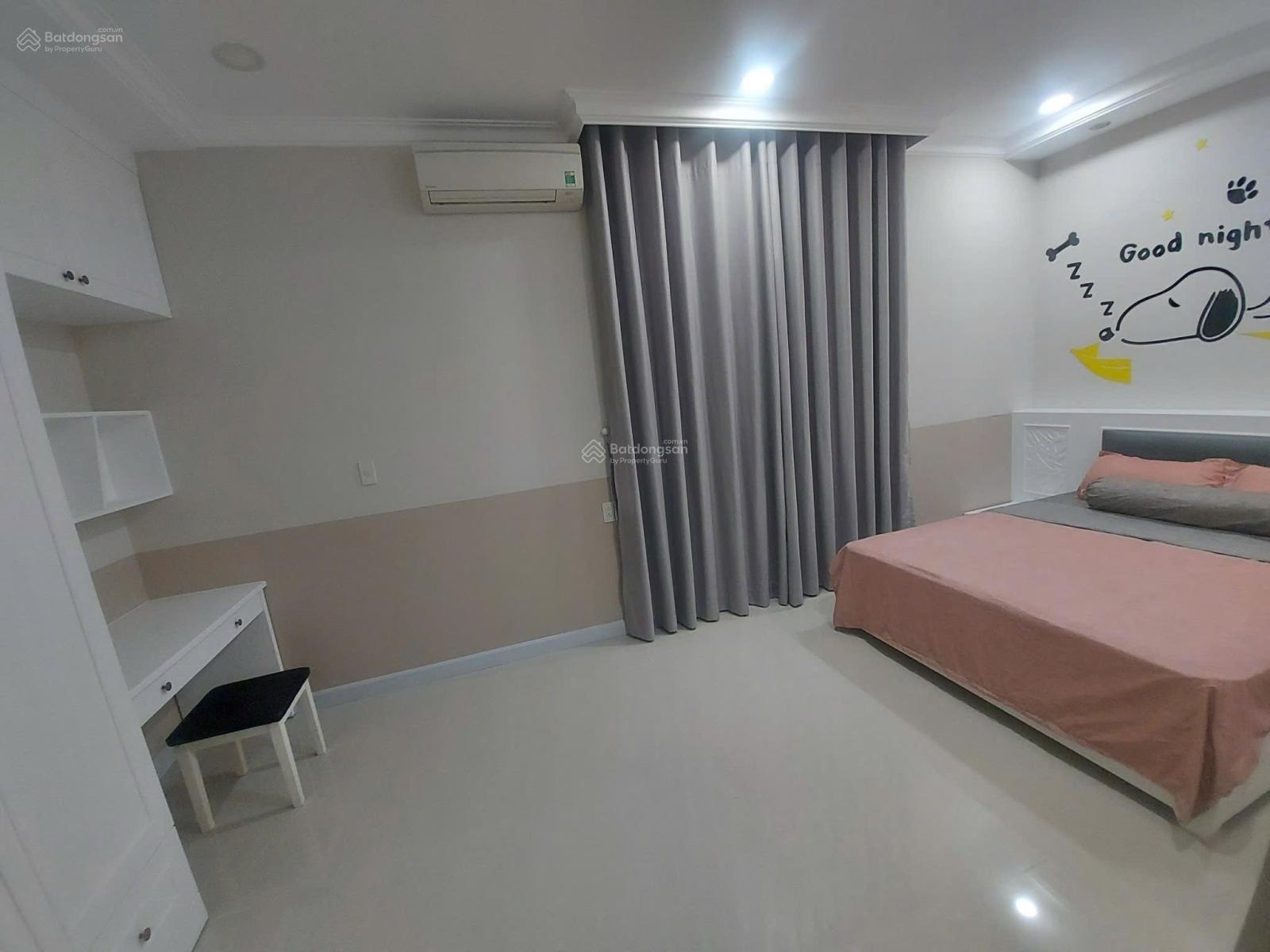 Cho thuê biệt thự liền kề Mỹ Văn 2 Phú Mỹ Hưng | 4PN NT đẹp | 50 triệu/tháng