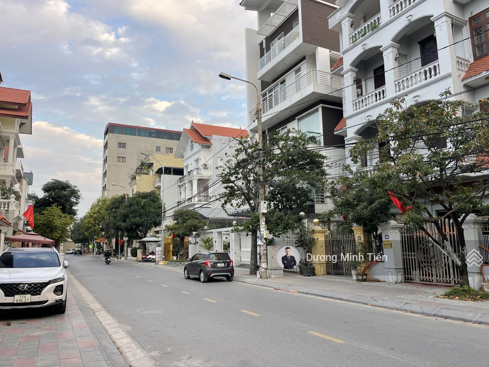 118.4m2 đất mặt đường Hoàng Thế Thiện - Ngang 7.4m - Đông Nam