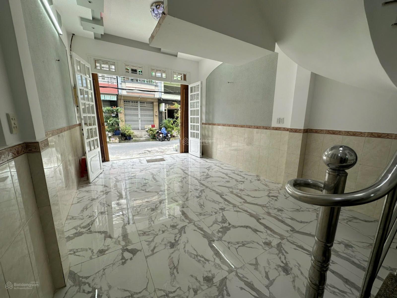 Bán nhà mặt tiền nội bộ khu bình Phú 2 Quận 6