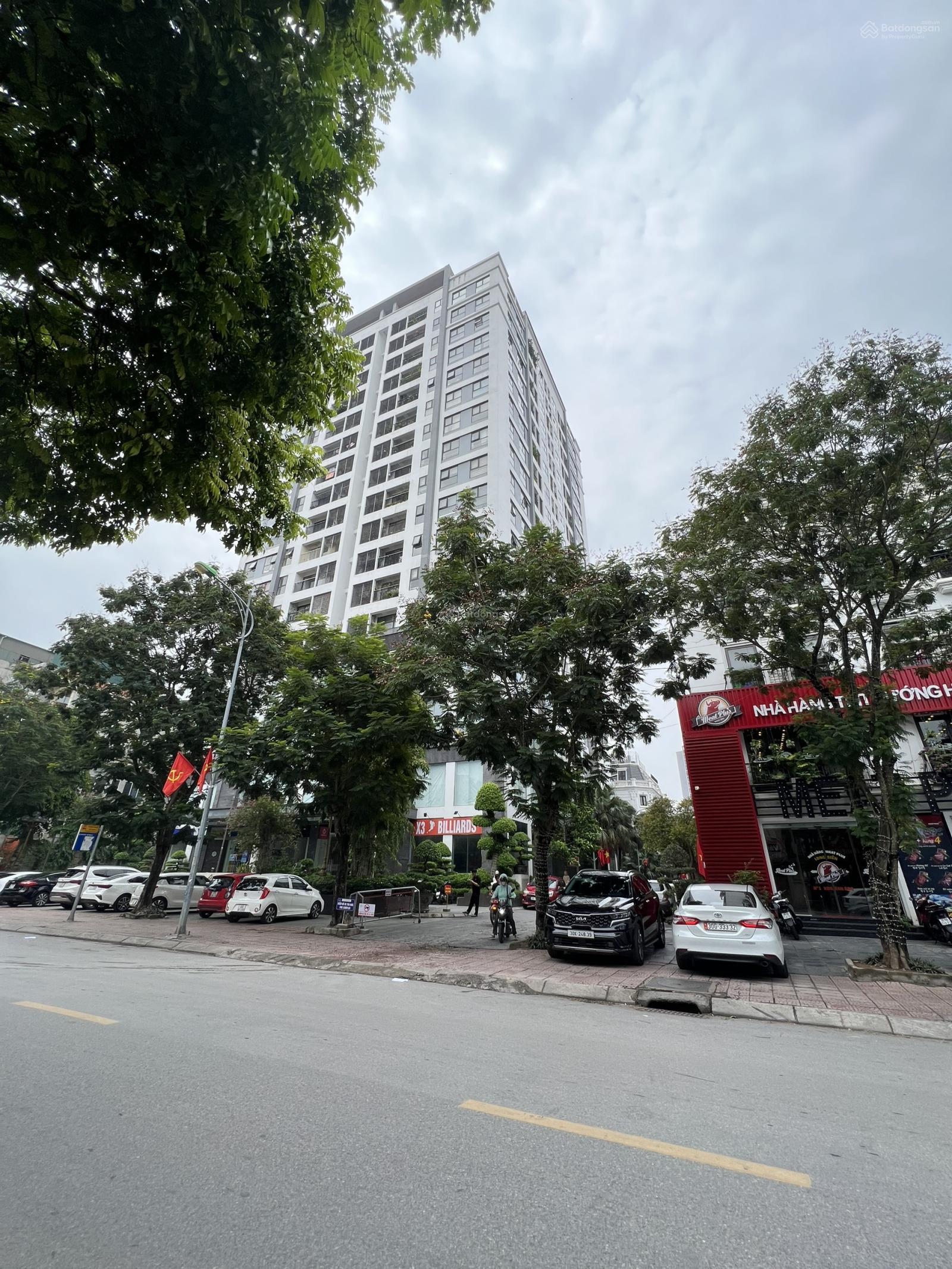 Bán Liền Kề 158 Nguyễn Sơn, Long Biên, khu phân lô, ô tô tránh vỉa hè, Kinh doanh sầm uất ngày đêm Bán Liền Kề 158 Nguyễn Sơn, Long Biên, khu phân lô, ô tô tránh vỉa hè, Kinh doanh sầm uất ngày đêm