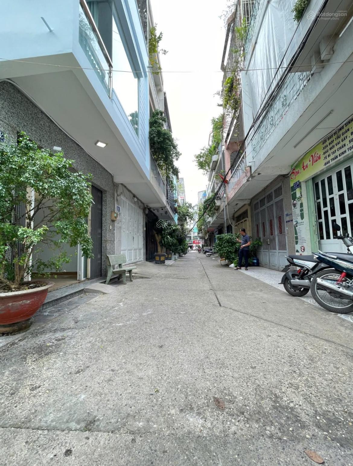 Bán nhà 2 mặt tiền hẻm xe hơi chỉ 1 căn ra mặt tiền Bùi Minh Trực, P5, Q8