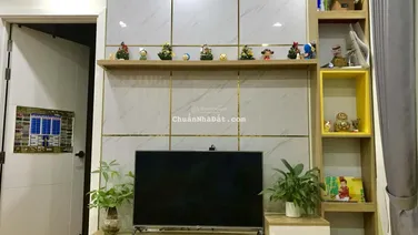 Bán căn hộ chung cư full đồ Valencia Việt Hưng, Long Biên. 61,5m. 2 ngủ 1 wc. Giá 4,5 tỷ