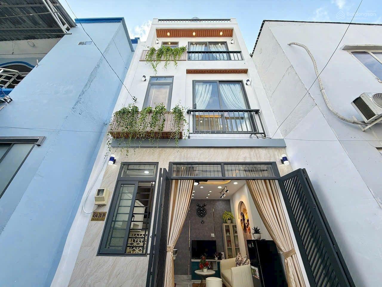 Nhà 2 lầu 22.5m2 hẻm xe hơi thông, đường Phạm Văn Chiêu, ngay chợ Thạch Đà