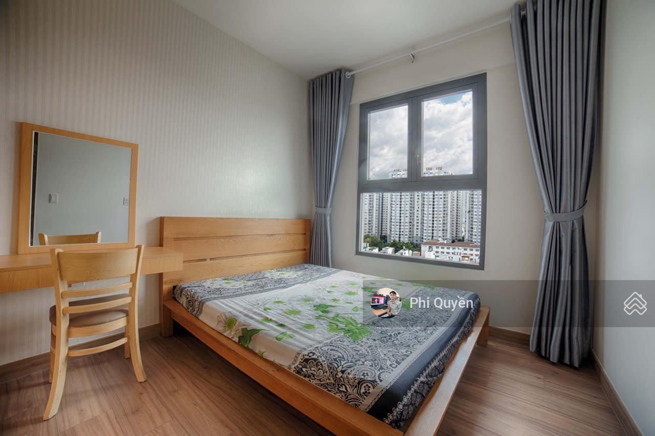 Cần bán nhanh chung cư Sacomreal Hòa Bình - Tân Phú (Sổ) DT: 83m2, 2PN. Giá: 3.6 tỷ. LH: 0779 757 ***