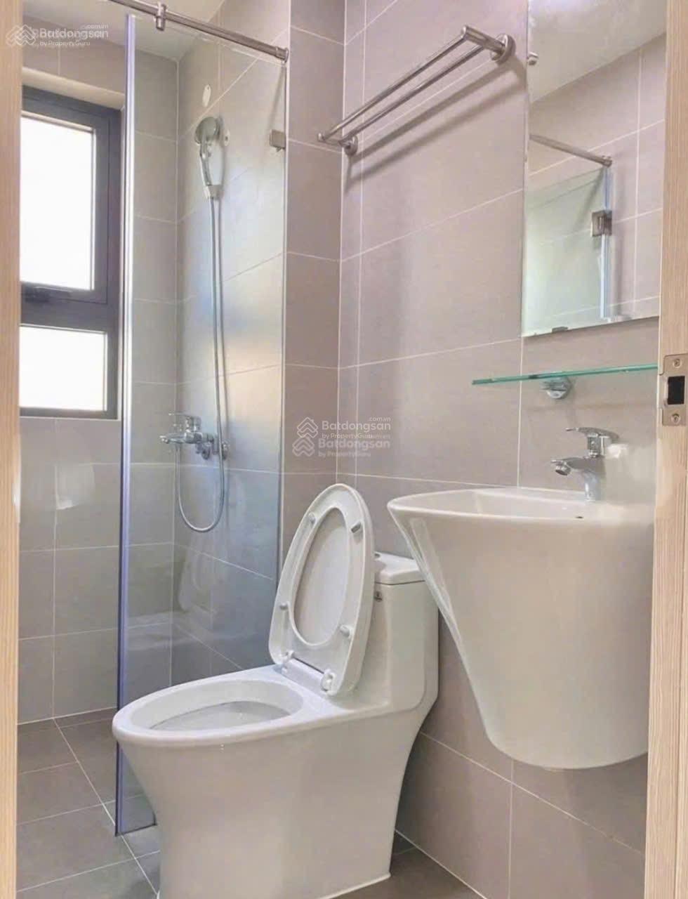 Căn hộ Conic Đông Nam Á giá rẻ: 3PN 2WC dt 86m2 full nội thất. Giá 2,57 tỷ.