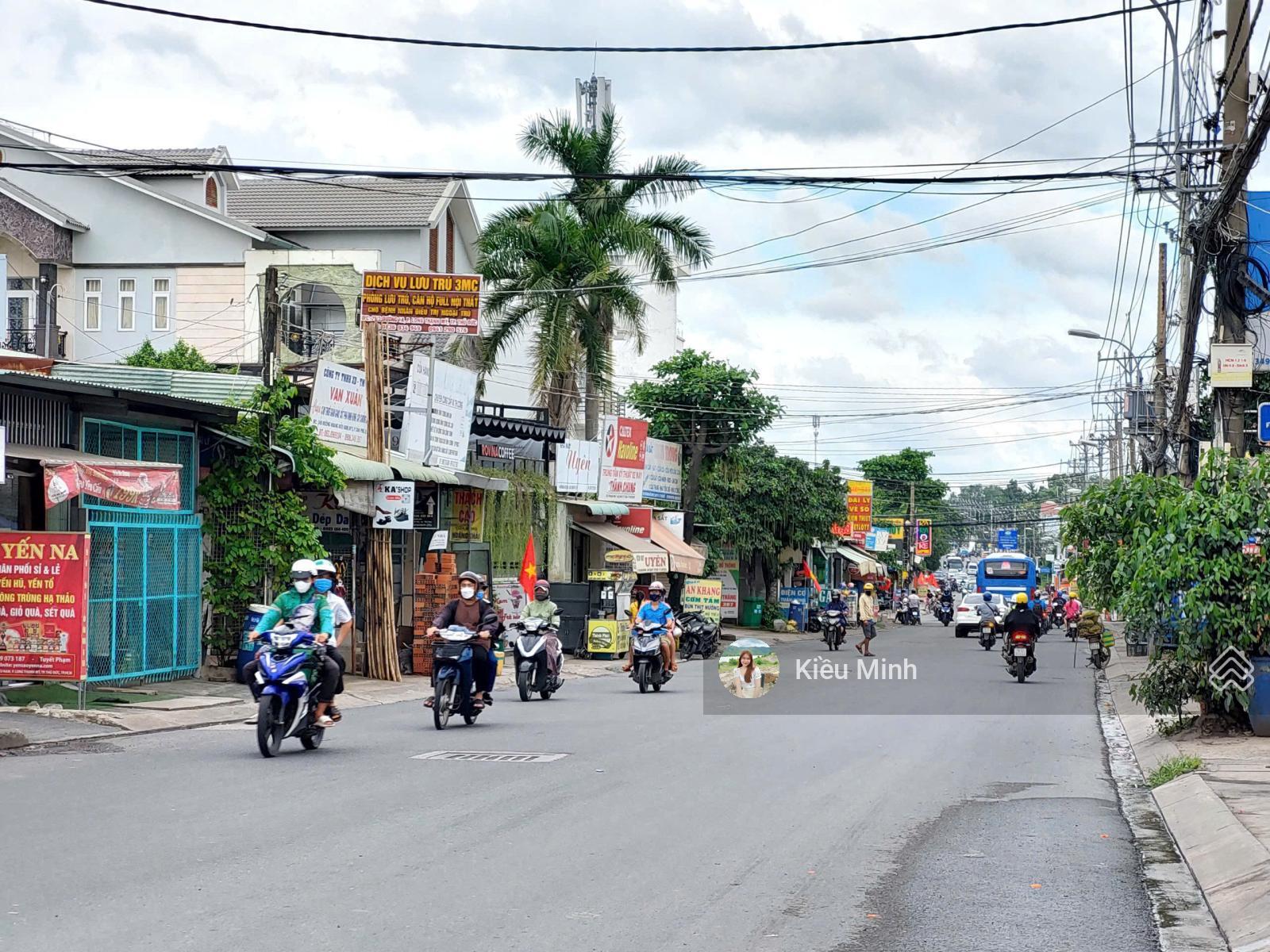 Mặt tiền Hoàng Hữu Nam DT 4,2mx22m đang có dòng tiền 18tr/th, giá 7,x tỷ