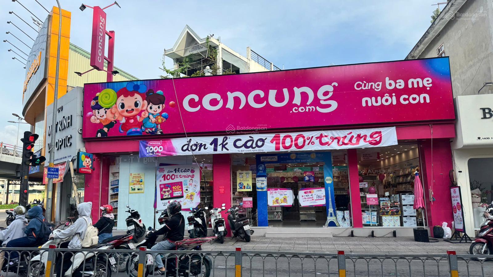 Bán nhà mặt tiền Hoàng Hoa Thám 18x15m, cho thuê 90tr/tháng giá chỉ 37,5 tỷ