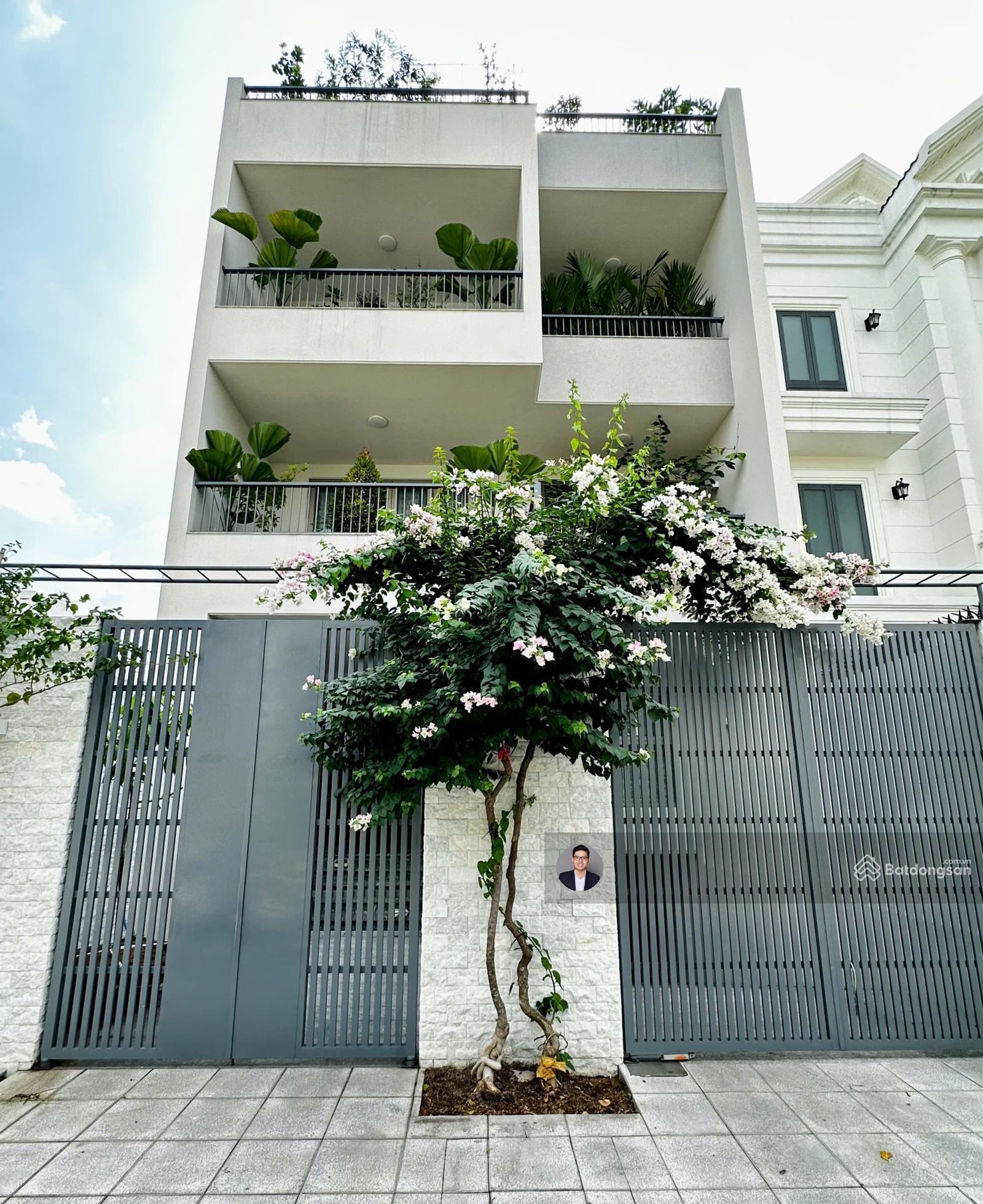 Tin thật 100%. Nhà 4 tầng tại KDC Viện Kinh Tế đường Trần Não - DT 8x16m, CN 128m2 giá 21,5 tỷ