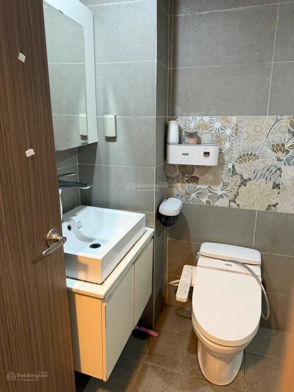 Cho thuê nhà đường 45 Tân Quy Quận 7 gần LotteMart Cho thuê nhà đường 45 Tân Quy Quận 7 gần LotteMart